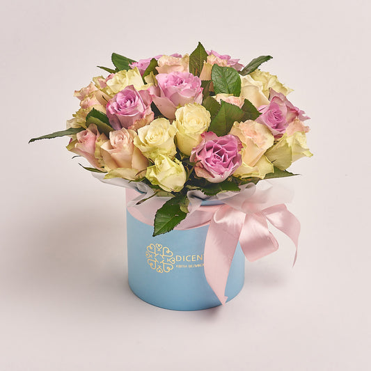 Box 31 Rose mix Athena and Memorial